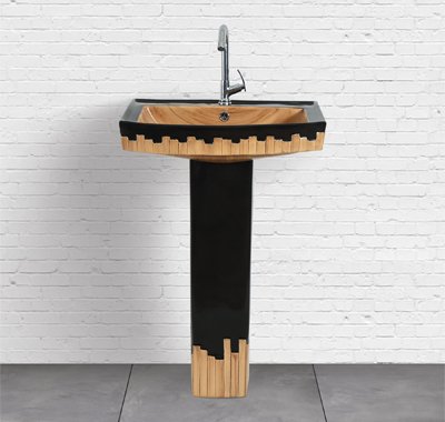 Ceramic wash basin with pedestal